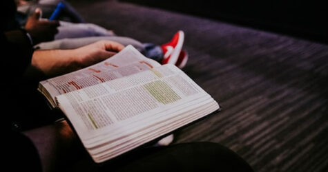 Lire ensemble un texte biblique